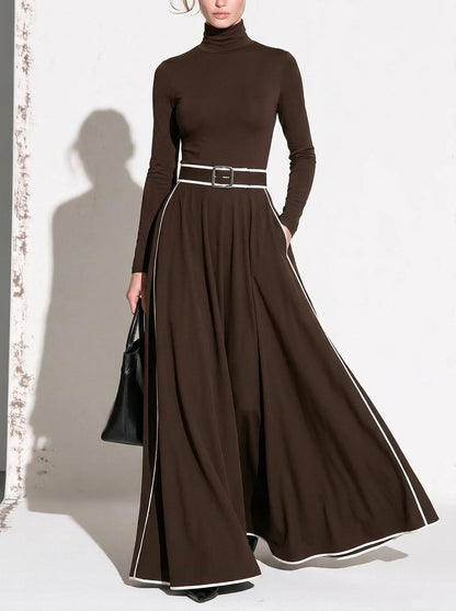 Nicoletta | Robe Maxi Noire à Col Montant et Coutures Blanches
