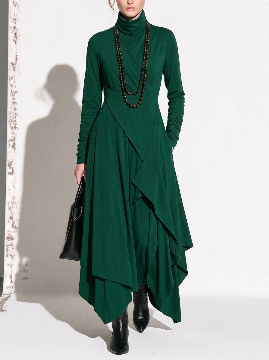 Patricia | Robe Maxi Fluide à Col Montant et Drapé Asymétrique