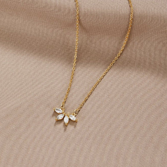 Collier Feuille en Cristal