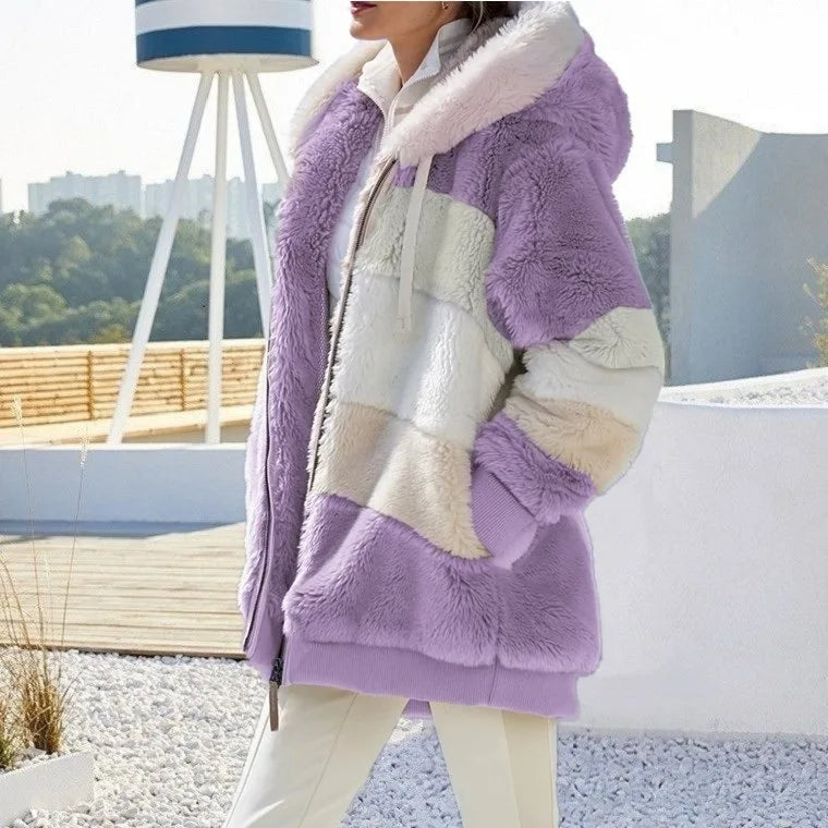 Aléana™ – La veste d’hiver élégante et chaude avec capuche et fermeture éclair